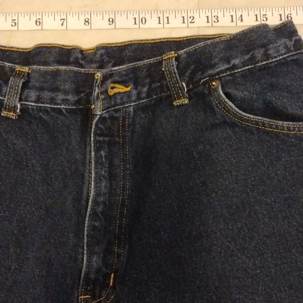 Chic vintage jeans . - Picture 8 of 12